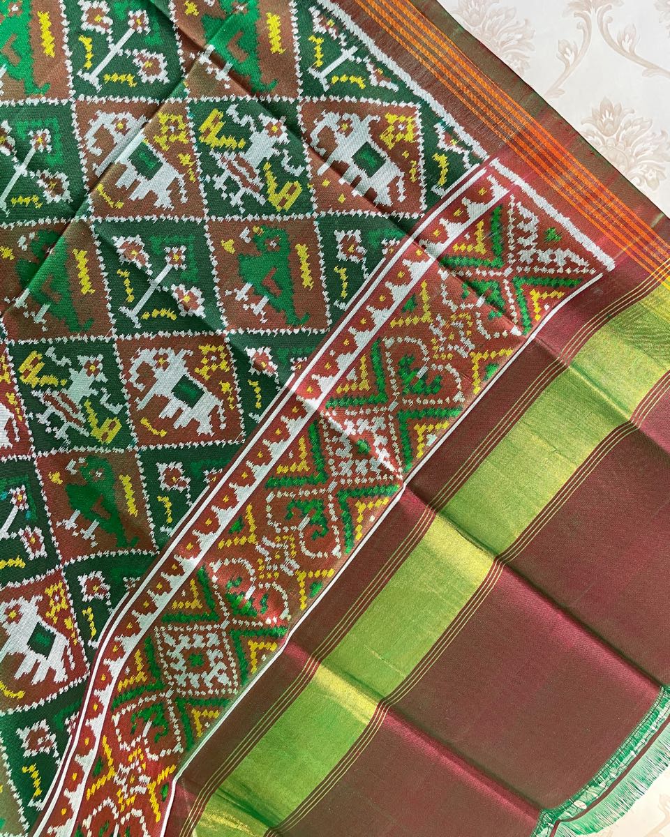 Green Narikunj Designer Patola Dupatta - SindhoiPatolaArt