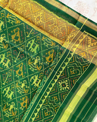 Green Narikunj Patola Dupatta - SindhoiPatolaArt