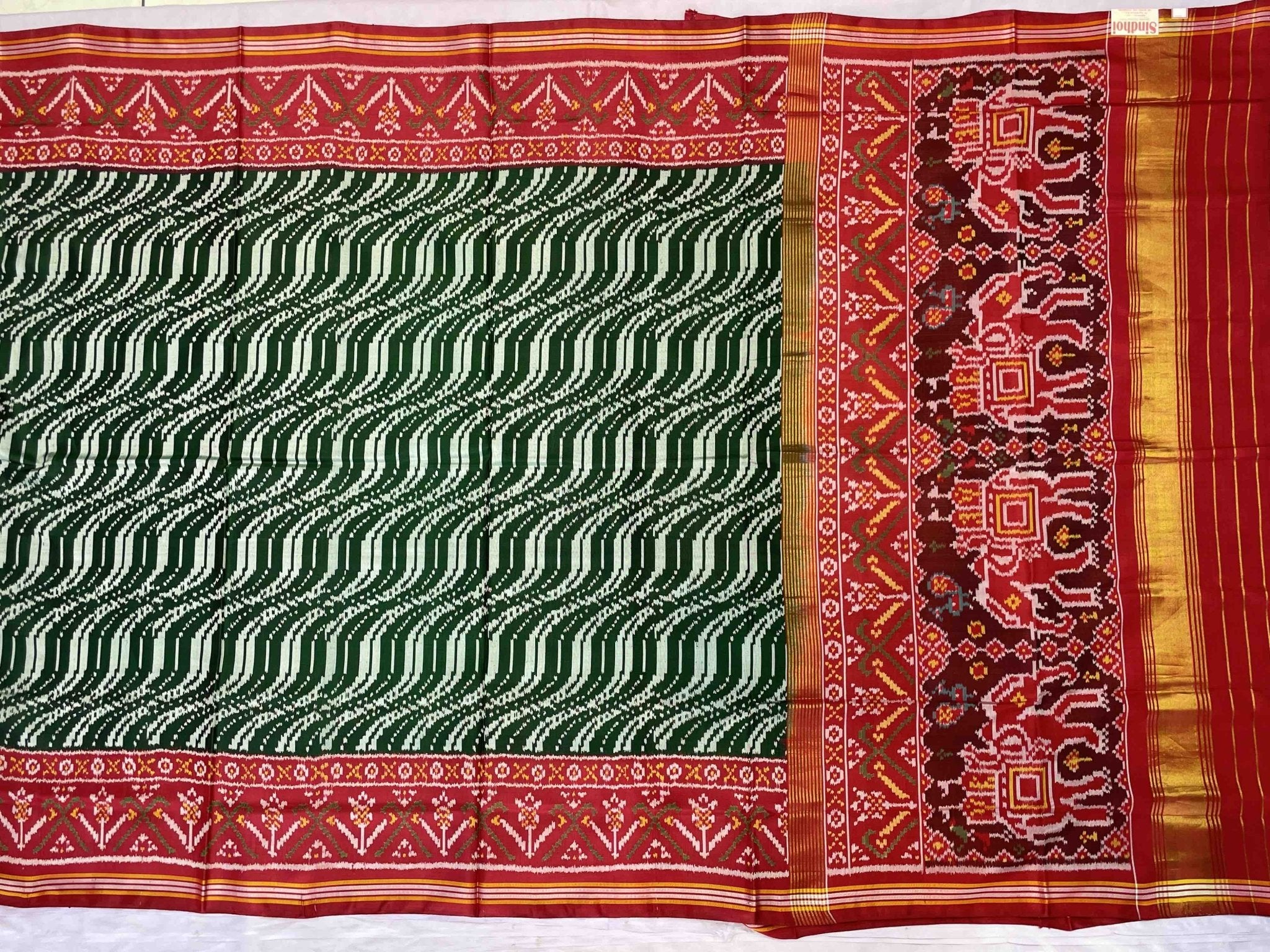 Green & Red Floting leaves design Patola - SindhoiPatolaArt