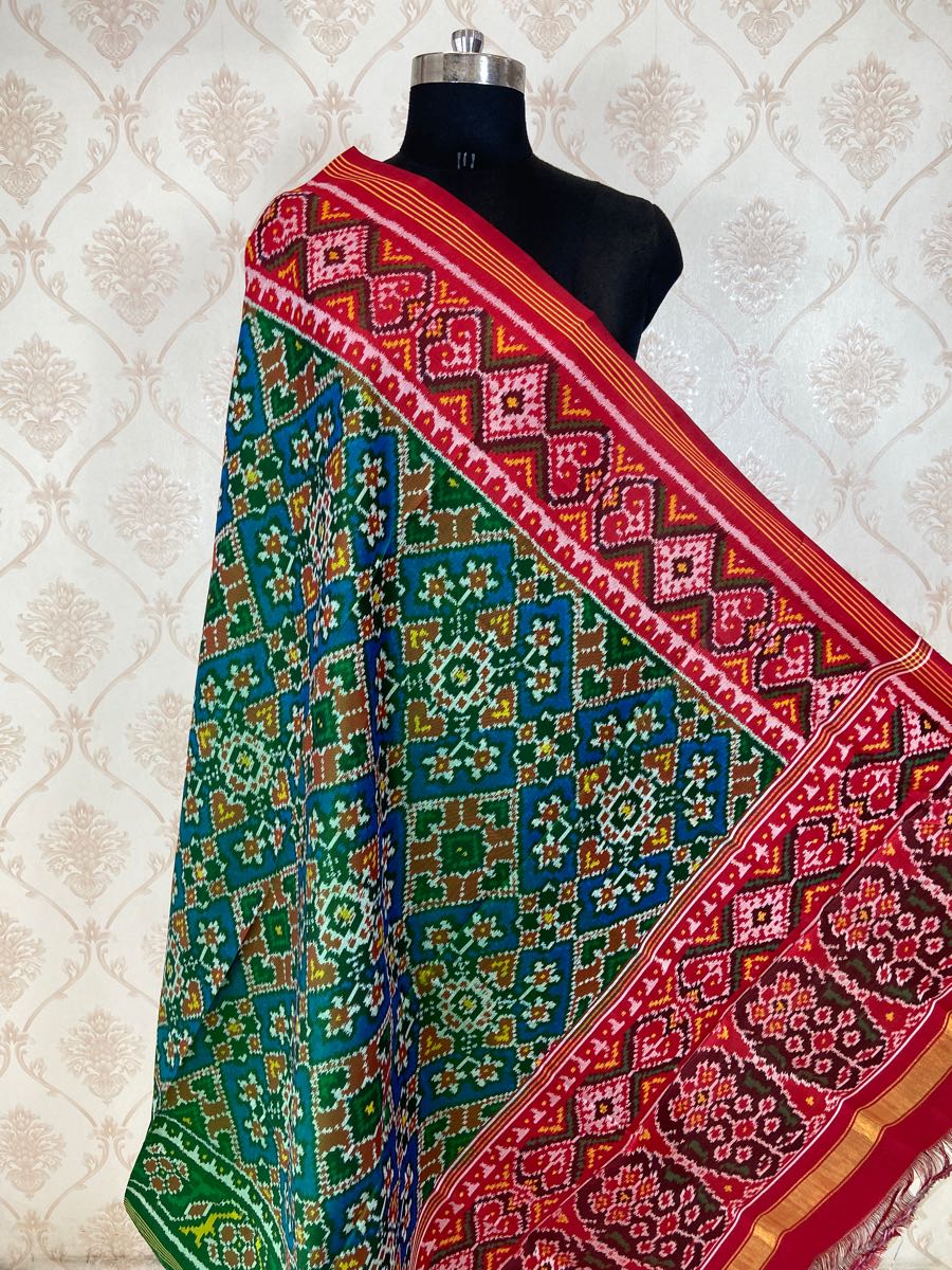 Peacock Blue Navratna Mix Design Ganga Jamna Patola Dupatta - SindhoiPatolaArt