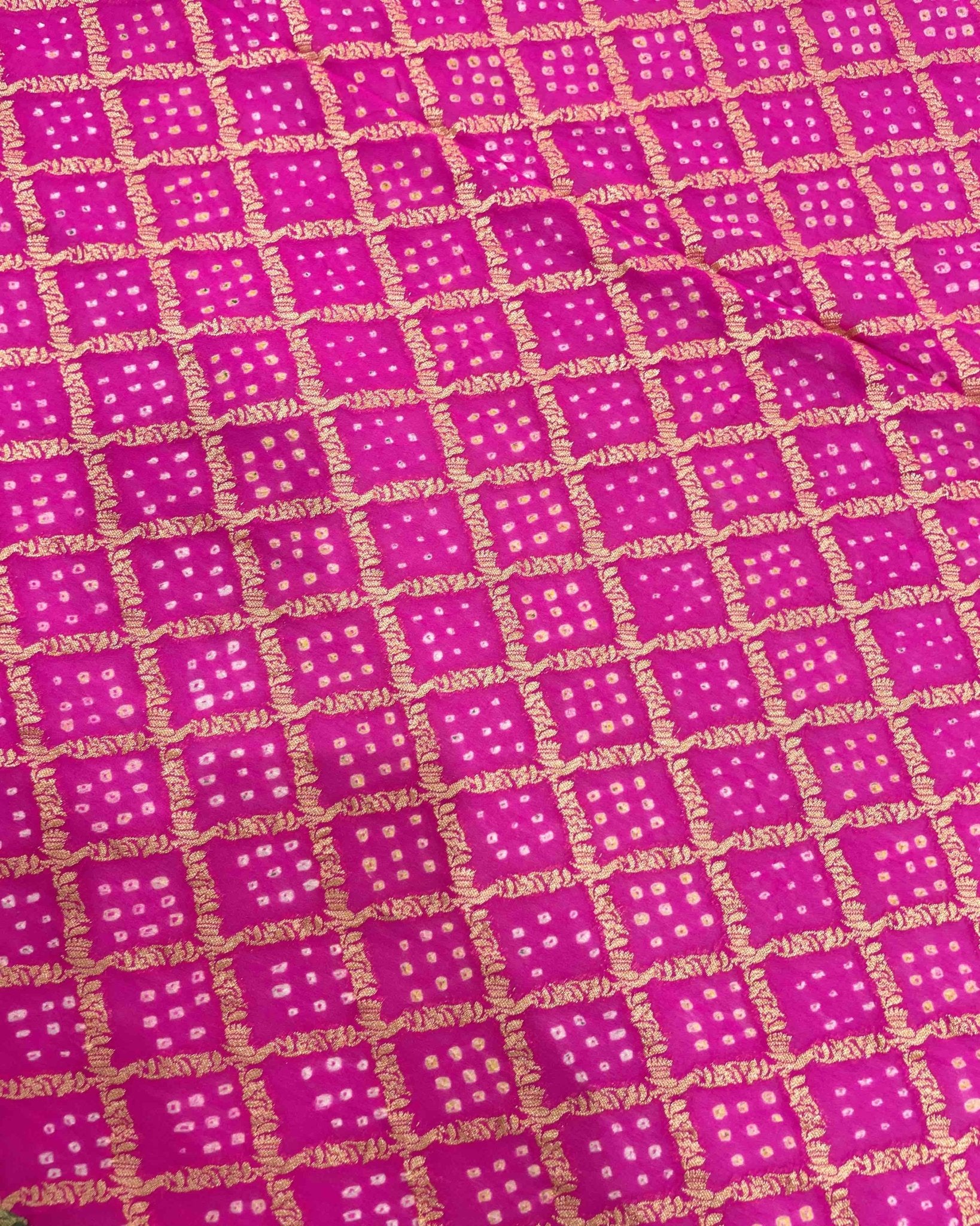 Pink Chex Bandhani Saree - SindhoiPatolaArt