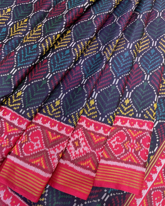 Pink & Dark Blue Multicolour Designer Patola Saree - SindhoiPatolaArt