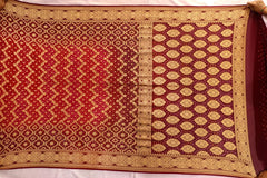 Red and maroon Georgette Bandhani Saree - SindhoiPatolaArt