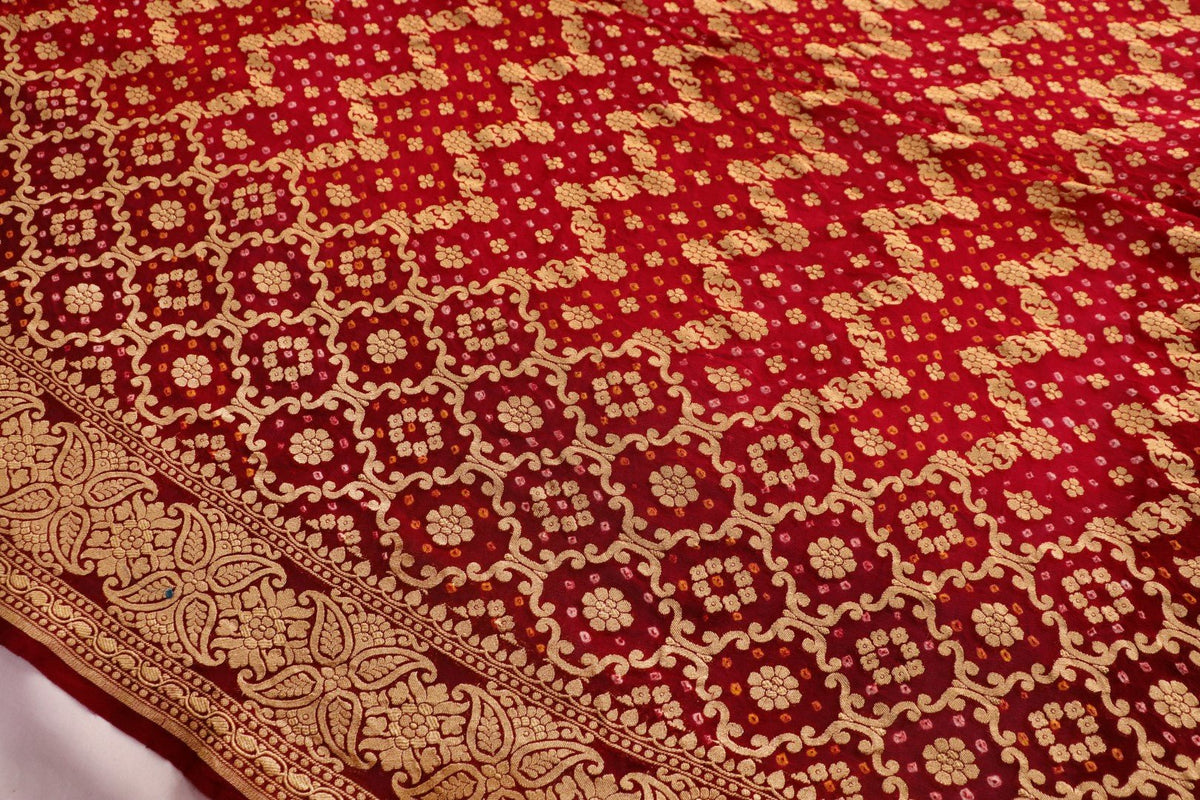 Red and maroon Georgette Bandhani Saree - SindhoiPatolaArt