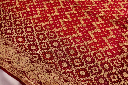 Red and maroon Georgette Bandhani Saree - SindhoiPatolaArt