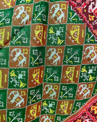 Red & Green Narikunj Designer Patola Dupatta - SindhoiPatolaArt