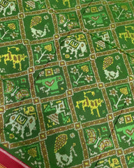 Red & Green Narikunj Designer Patola Saree - SindhoiPatolaArt