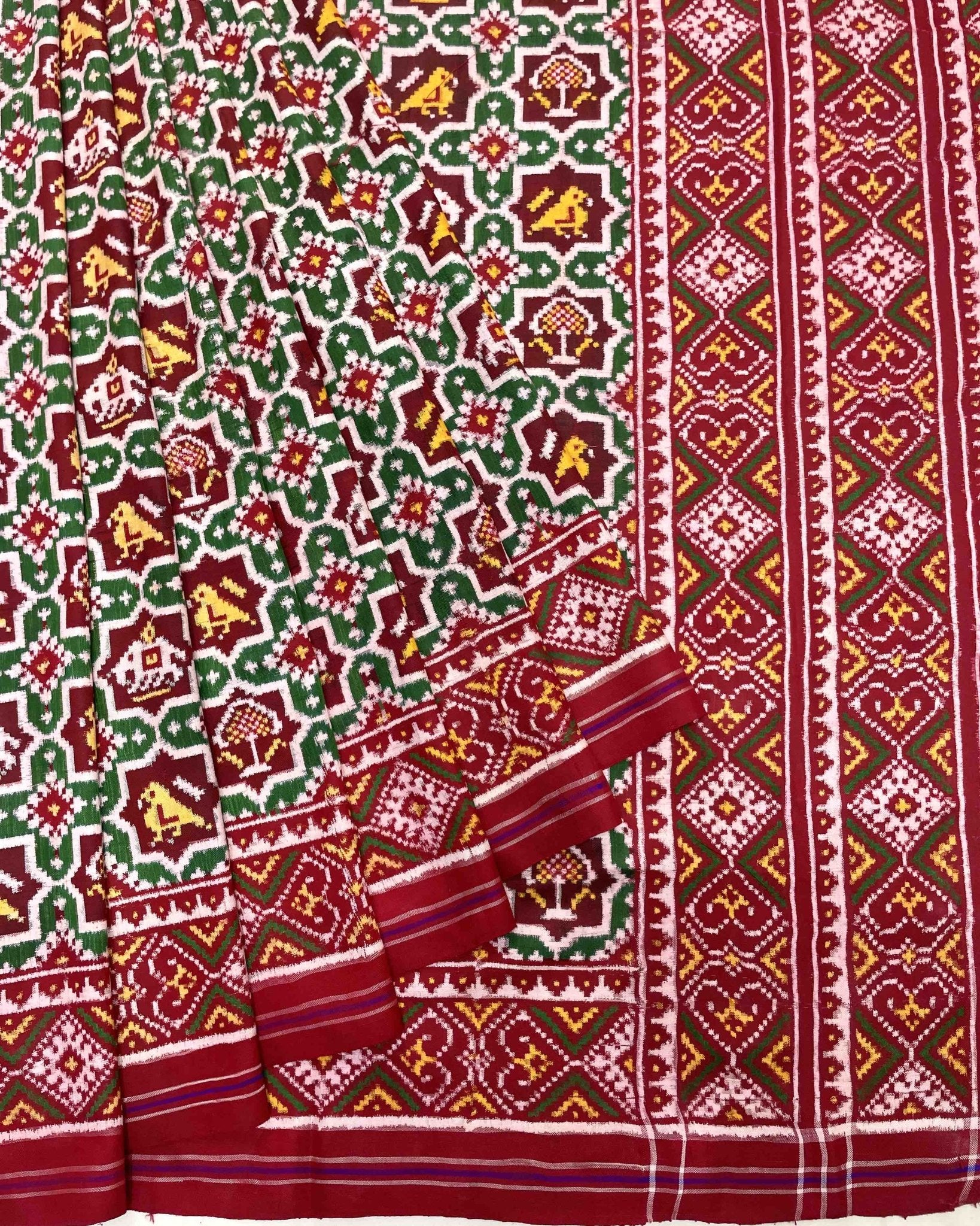 Red & Green Narikunj Double Ikat Patola Saree - SindhoiPatolaArt