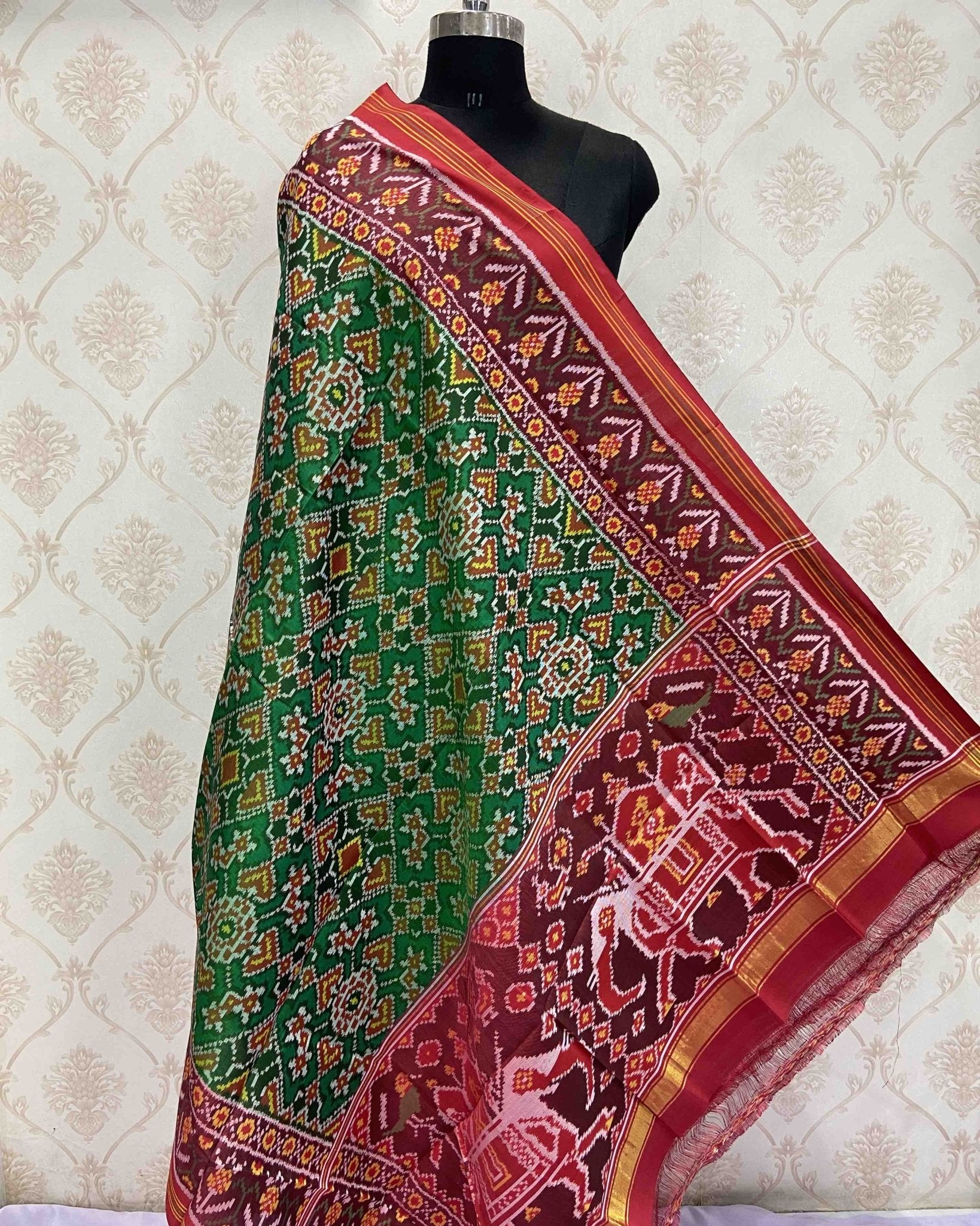 Red & Green Navratan Designer Patola Dupatta - SindhoiPatolaArt