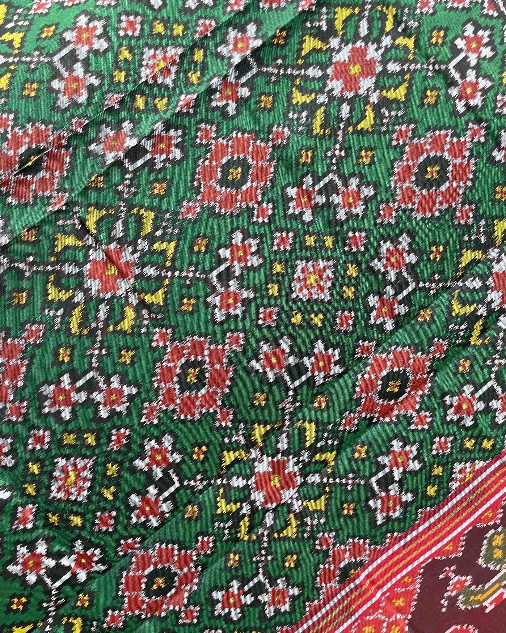 Red & Green Navratan With Elephant Pallu Designer Patola Dupatta - SindhoiPatolaArt